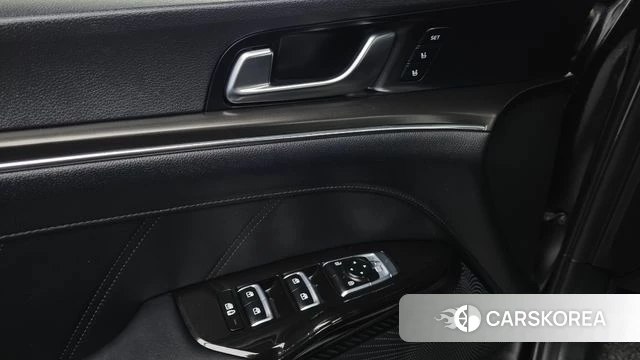 Kia K5 3rd generation 2023 Черный из Кореи, фото 3