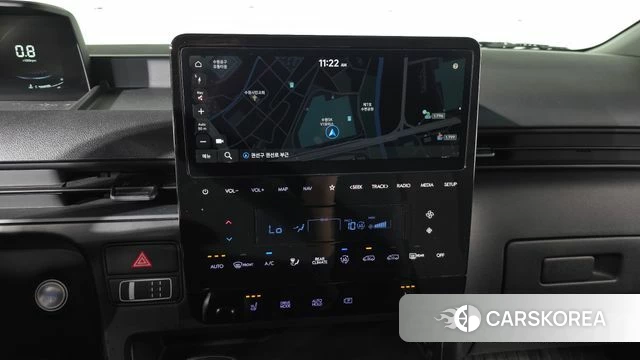 Hyundai Staria 2023 Серебристо-серый из Кореи, фото 3