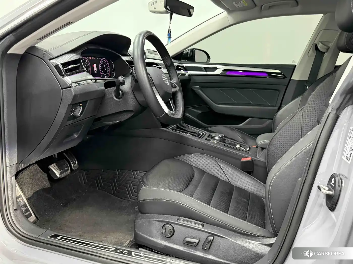 Volkswagen Arteon (CC) 2023 Silver/gray из Китая, фото 3