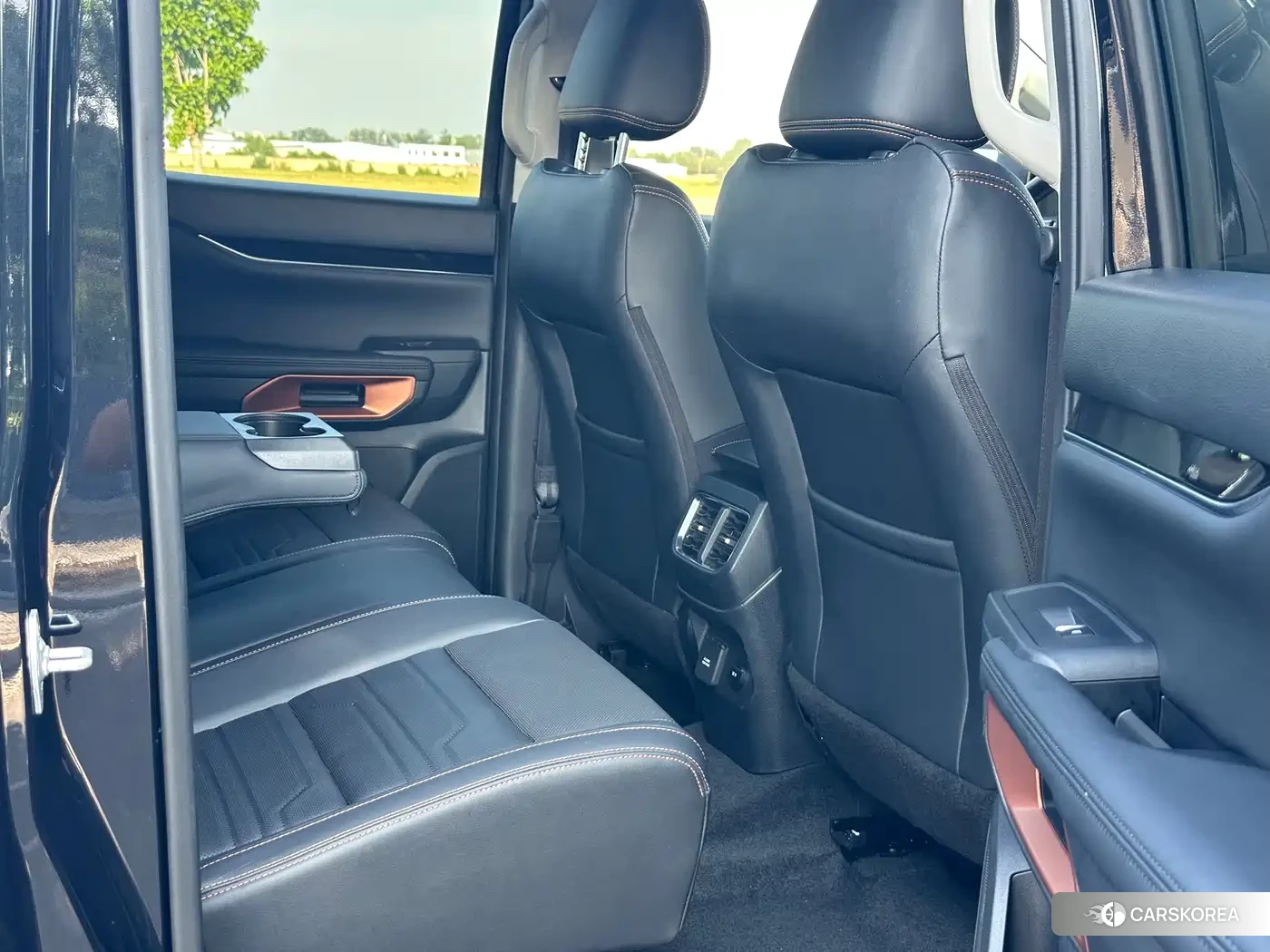 Ford Ranger 2024 Черный из Китая, фото 3