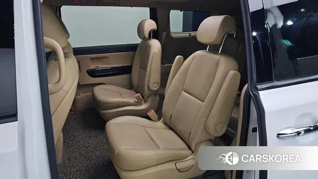 Kia The New Carnival 2019 Белый из Кореи, фото 3