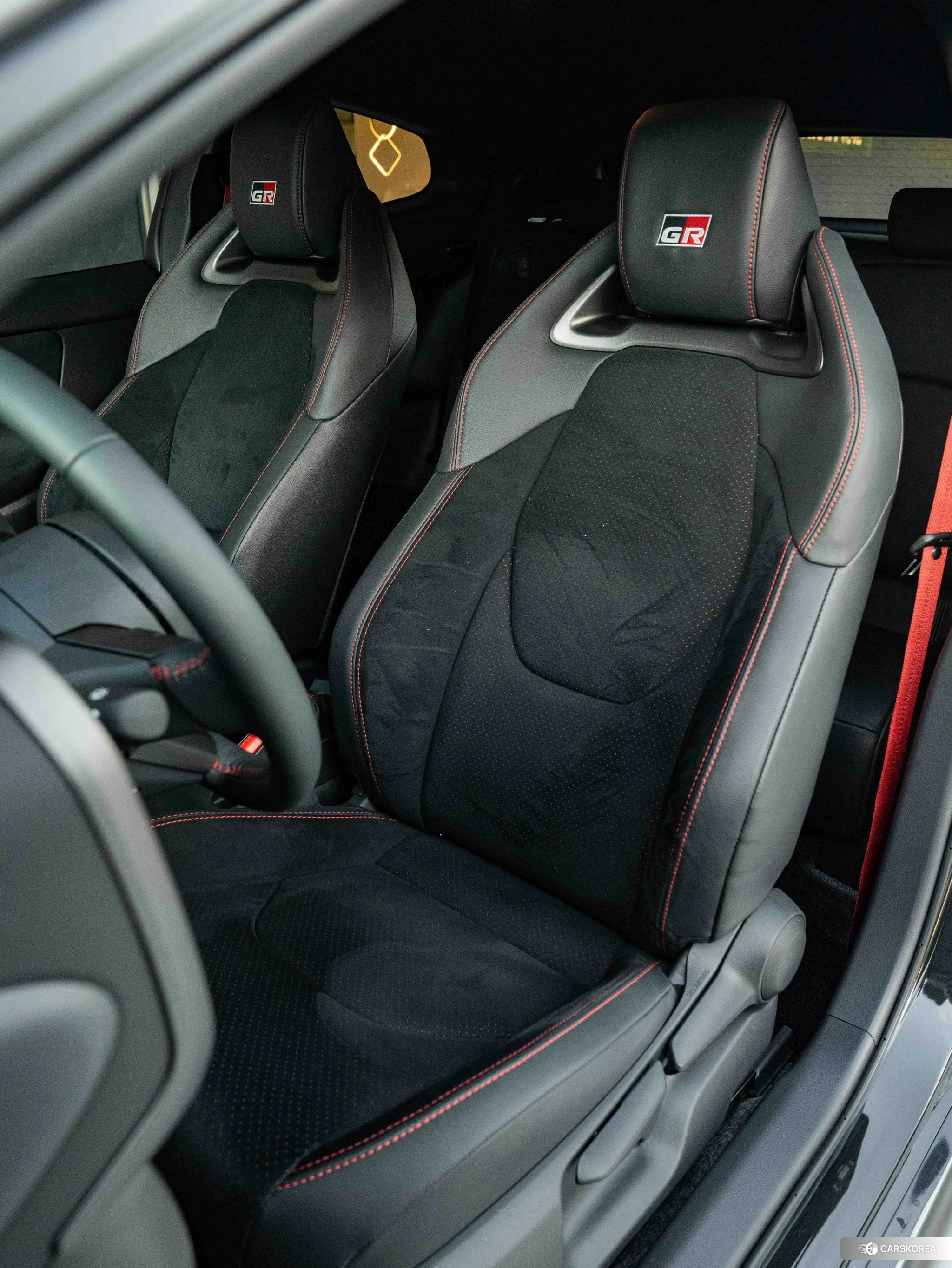Toyota GR Yaris 2025 Темно-серый из Китая, фото 3
