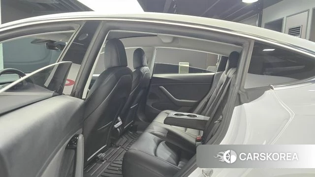 Tesla Model 3 2020 Белый из Кореи, фото 3