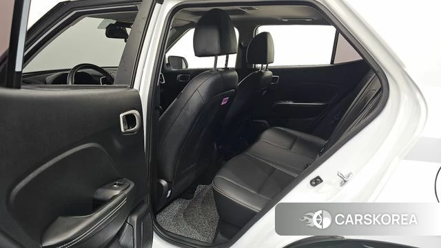 Hyundai Venue 2026 Белый из Кореи, фото 3