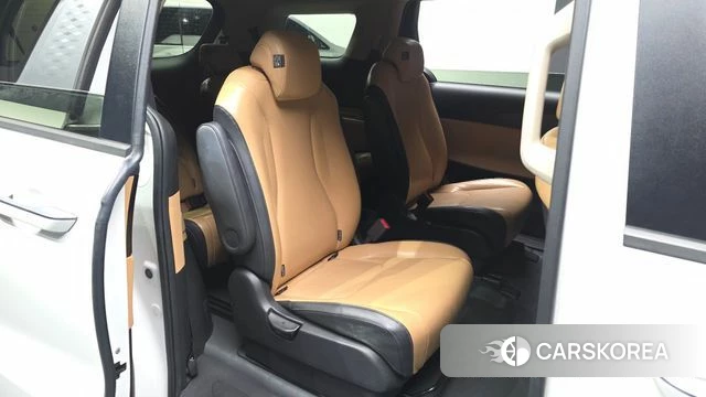 Kia Carnival 4th generation 2023 Белый из Кореи, фото 3