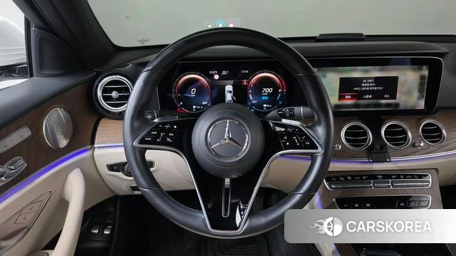 Mercedes-Benz E-Class W213 2021 Белый из Кореи, фото 3