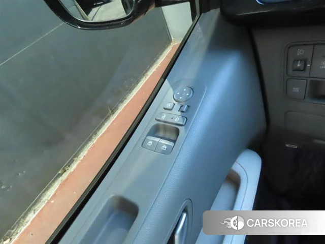 Hyundai Staria 2021 Белый из Кореи, фото 3