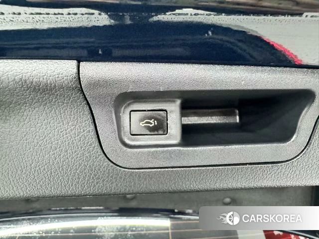 Mercedes-Benz C-class 2025 Зеленый из Китая, фото 3