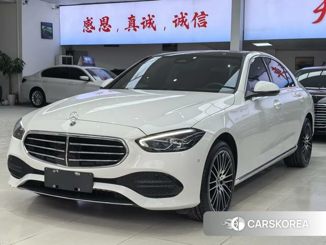 Mercedes-Benz C-class 2023 Белый из Китая, фото 3