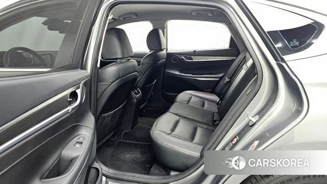 Hyundai Grandeur IG 2018 Серебристо-серый из Кореи, фото 3