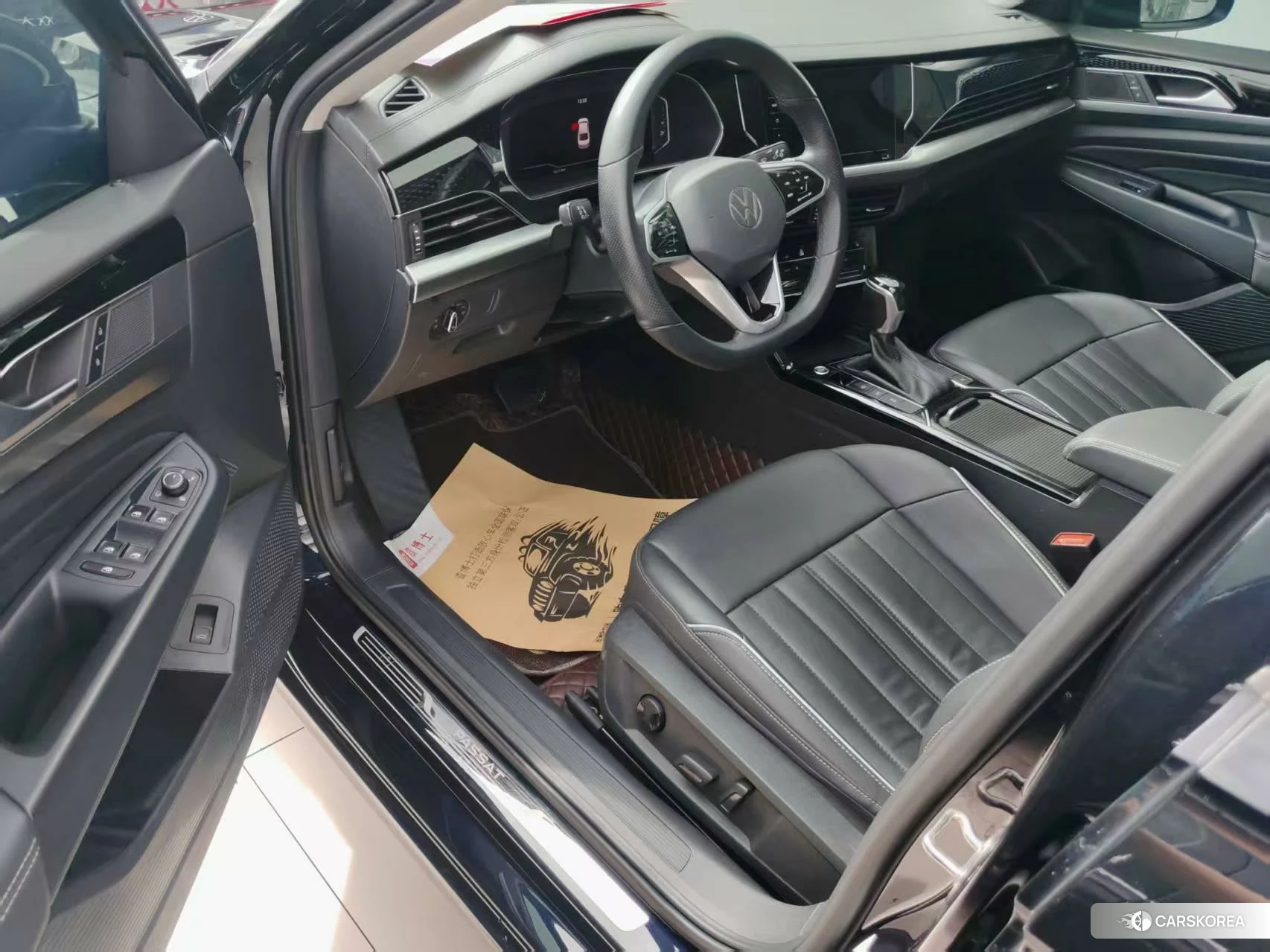 Volkswagen Passat 2022 Черный из Китая, фото 3