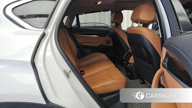 BMW X6 (F16) 2018 Белый из Кореи, фото 3