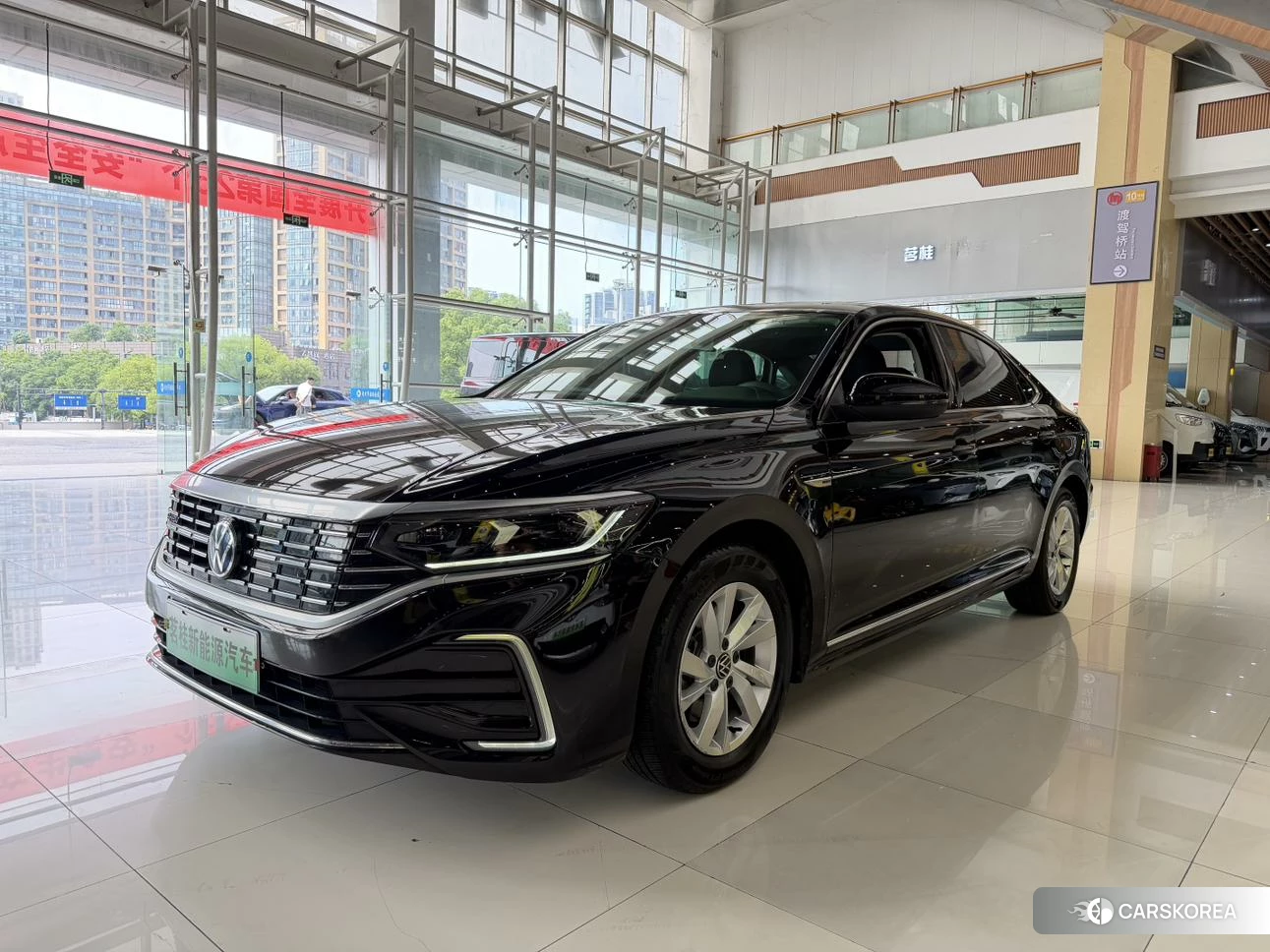 Volkswagen Passat 2021 Черный из Китая, фото 3