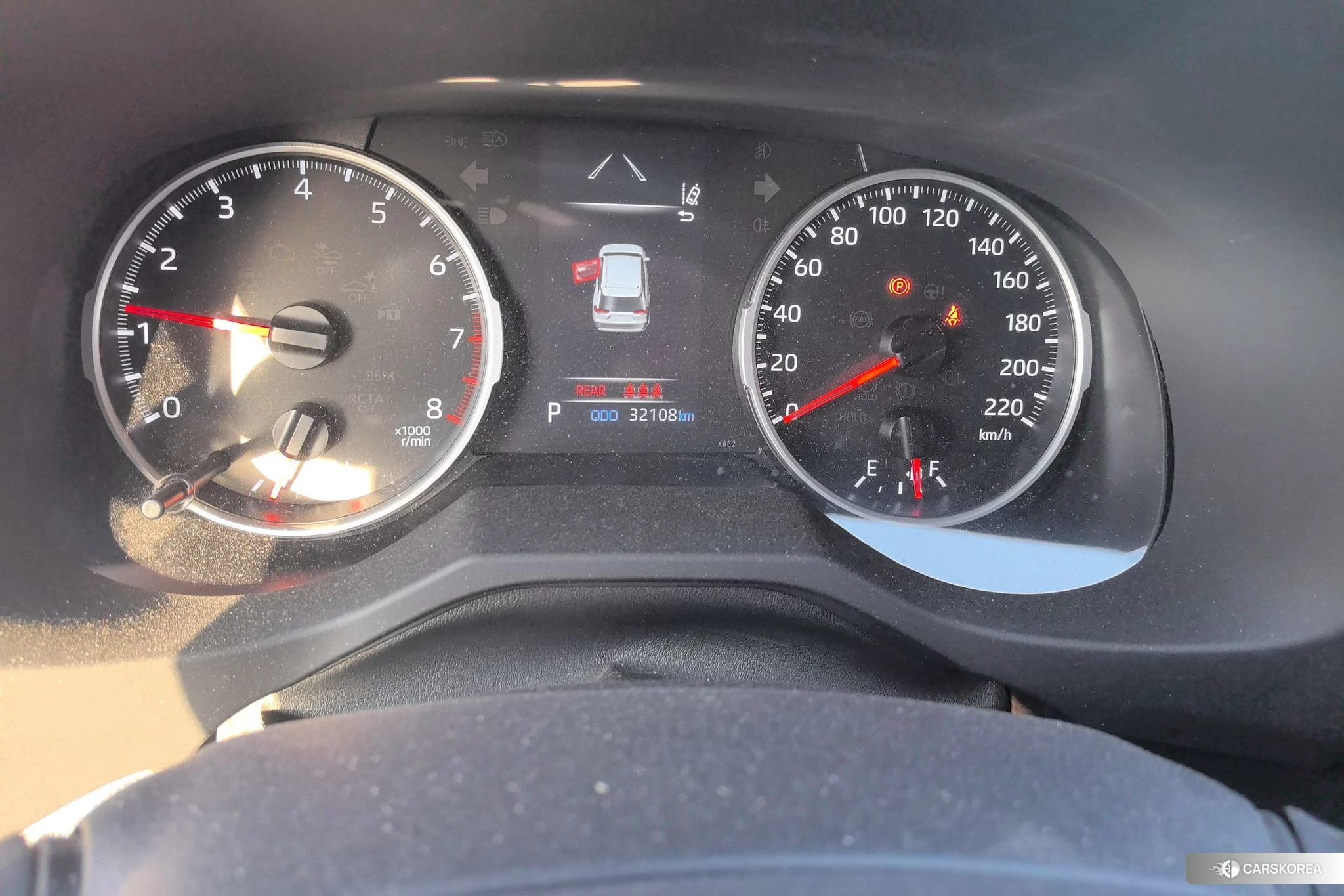 Toyota RAV4 2023 Белый из Китая, фото 3