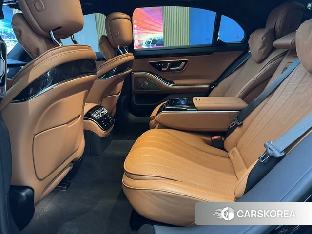 Mercedes-Benz S-Class 2023 Черный из Китая, фото 3