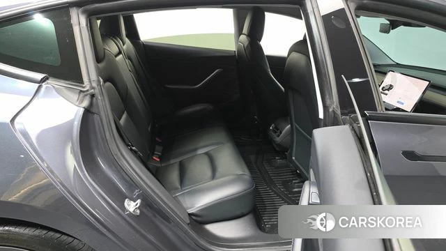 Tesla Model 3 2021 Серый из Кореи, фото 3