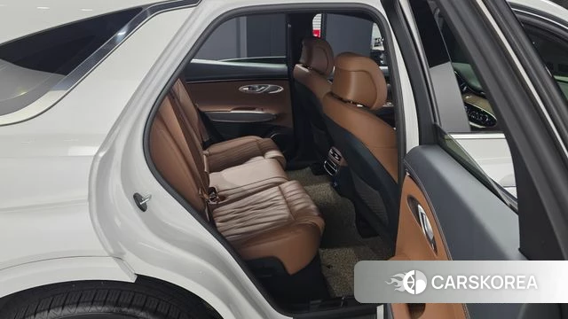 Genesis GV70 2022 Белый из Кореи, фото 3
