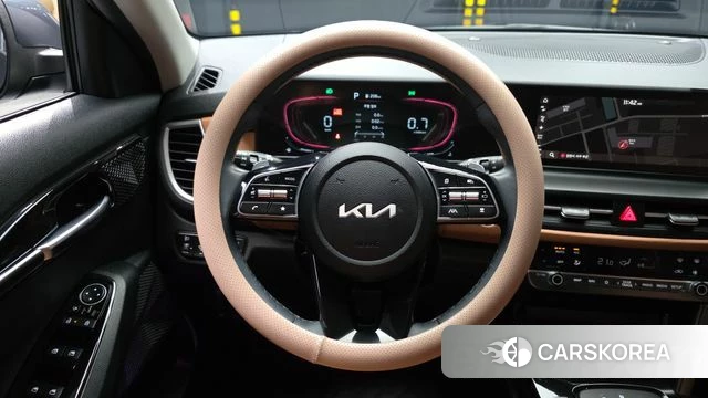 Kia The New Seltos 2023 Серый из Кореи, фото 3