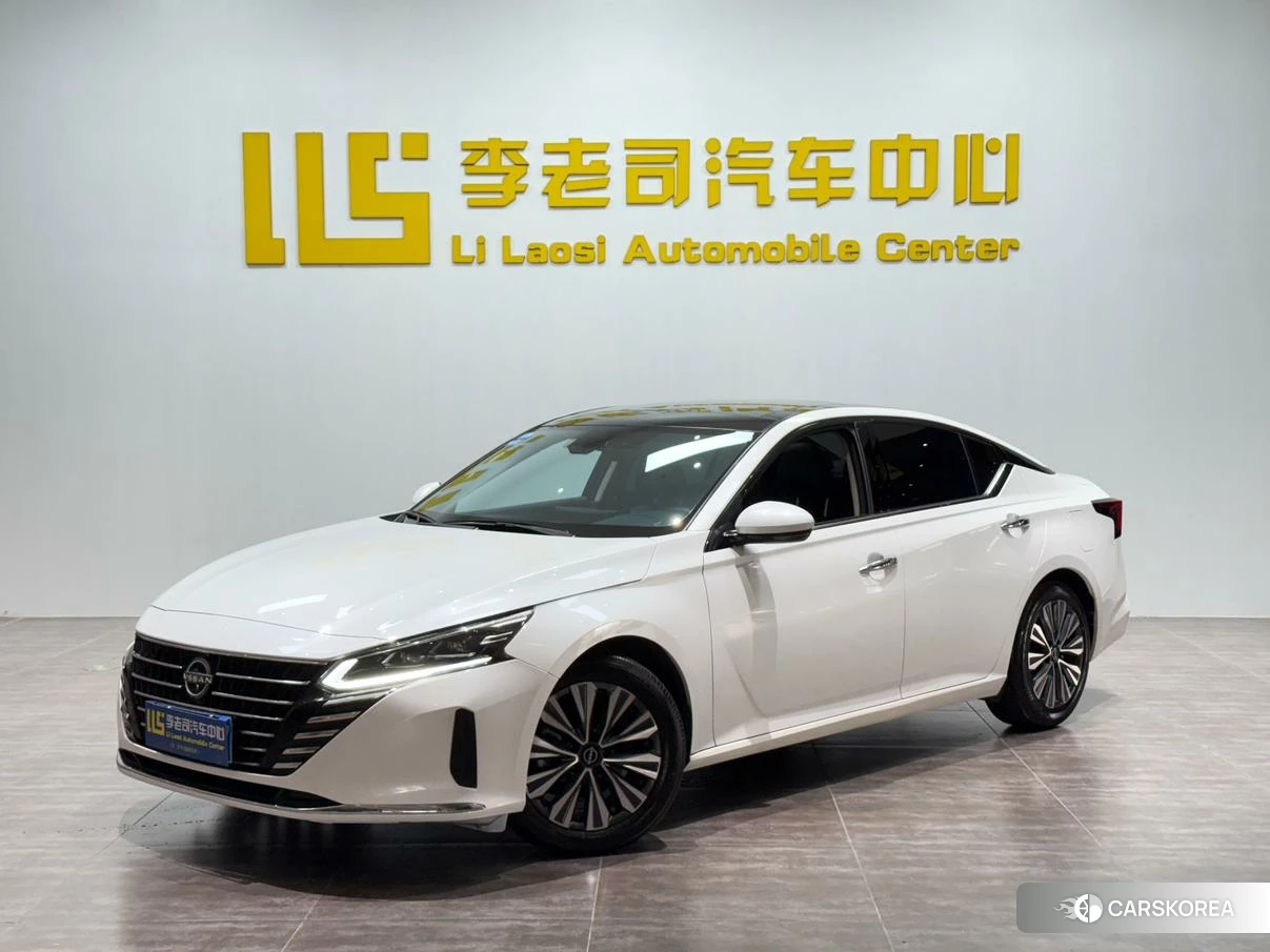 Nissan Altima 2022 Белый из Китая, фото 3