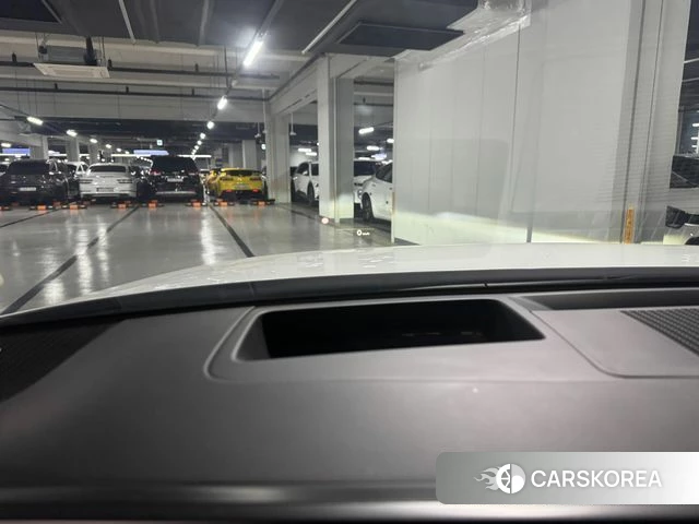 Hyundai Grandeur Hybrid (GN7) 2024 Белый из Кореи, фото 3