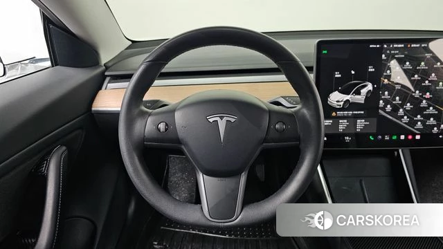 Tesla Model 3 2020 Белый из Кореи, фото 3