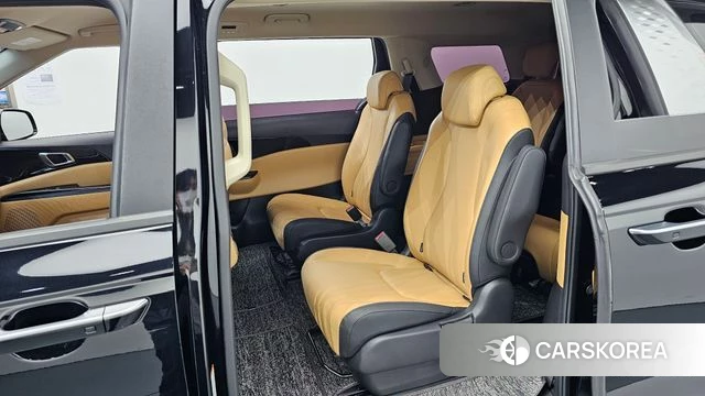 Kia Carnival 4th generation 2023 Черный из Кореи, фото 3