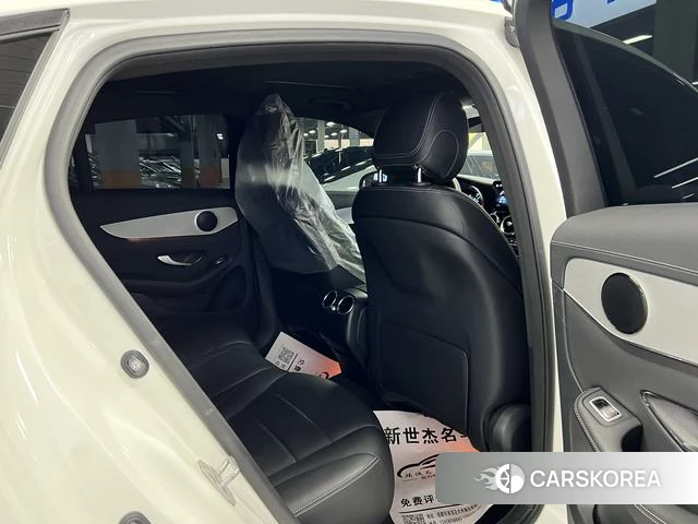 Mercedes-Benz GLC 2021 Белый из Китая, фото 3