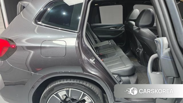 BMW iX3 2022 Серый из Кореи, фото 3