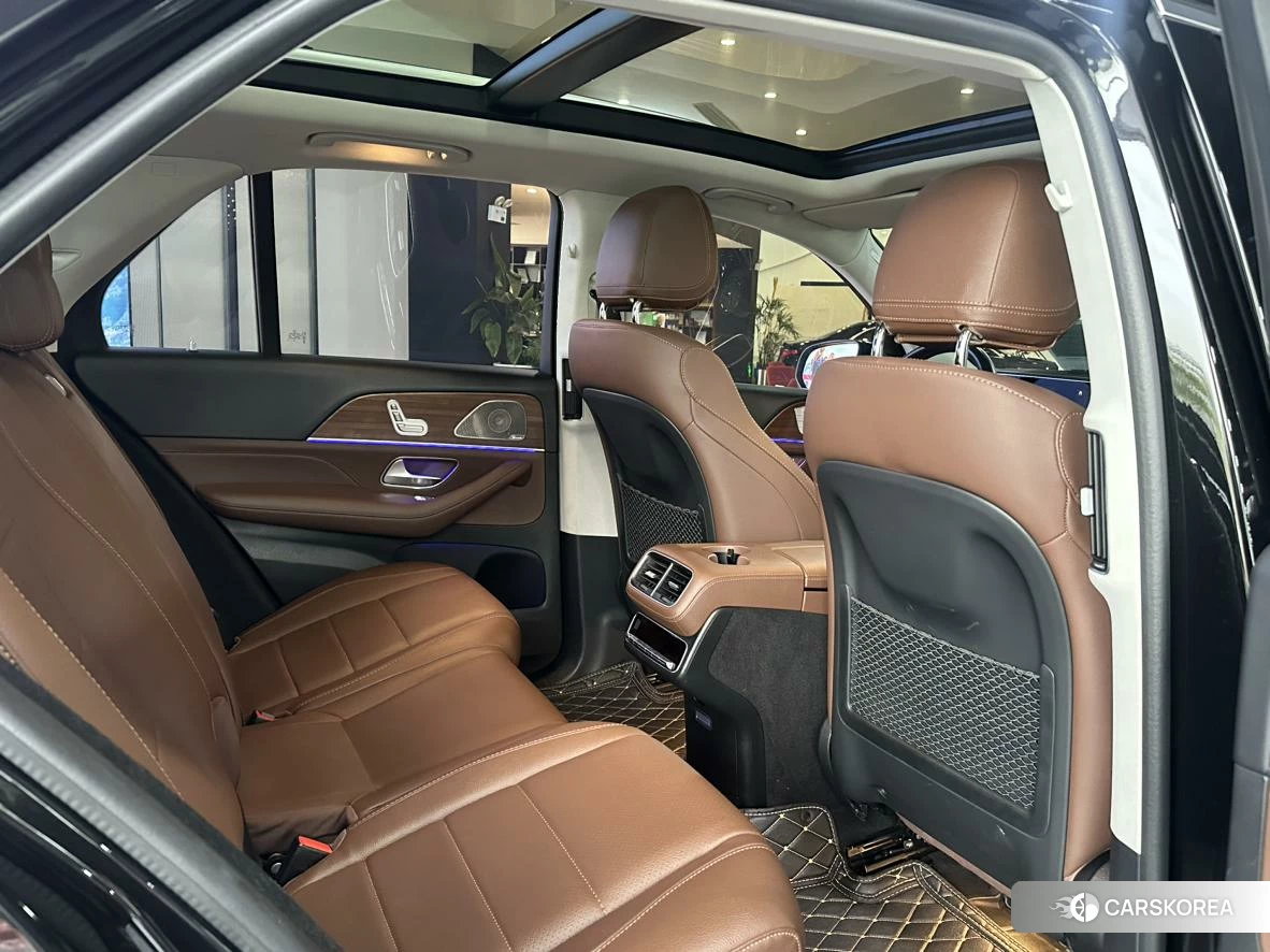 Mercedes-Benz GLE 2023 Черный из Китая, фото 3