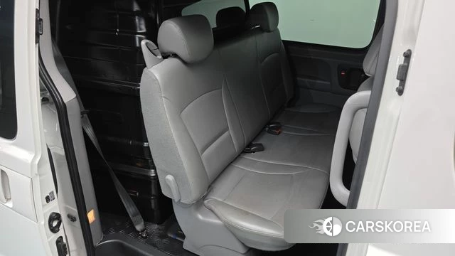 Hyundai The New Grand Starex 2019 Белый из Кореи, фото 3