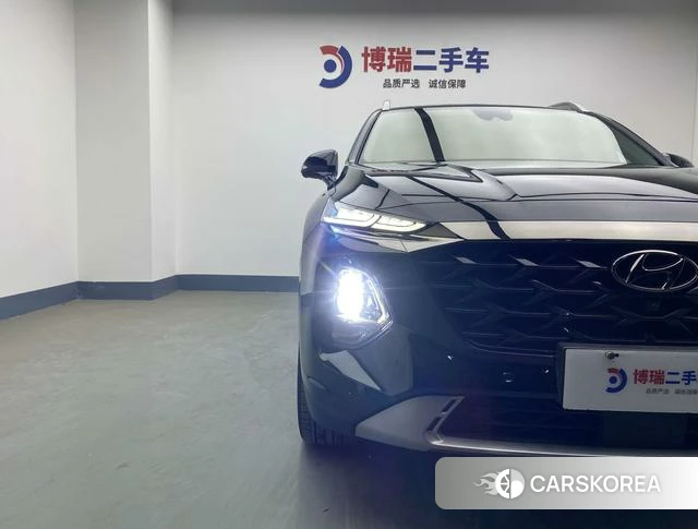 Hyundai Santa Fe 2023 Черный из Китая, фото 3