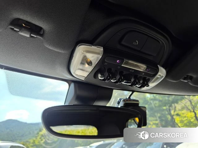 Mini Cooper Convertible 2024 Серебряный из Кореи, фото 3