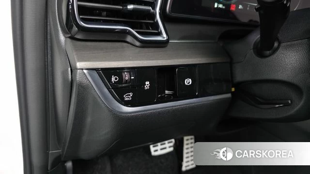 Kia Sportage 5th Generation 2023 Белый из Кореи, фото 3