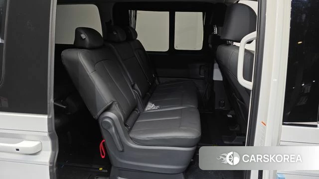 Hyundai Staria 2025 Белый из Кореи, фото 3