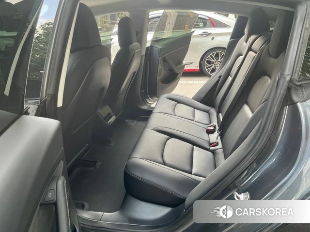 Tesla Model 3 2022 Серый из Кореи, фото 3