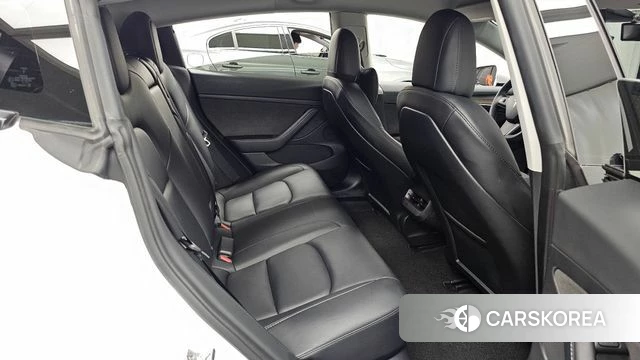Tesla Model 3 2022 Белый из Кореи, фото 3