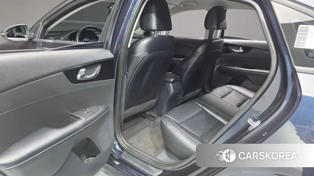 Kia The New K3 2nd generation 2023 Синий из Кореи, фото 3