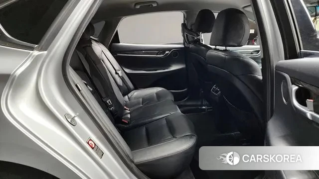 Hyundai Grandeur IG 2018 Серебряный из Кореи, фото 3