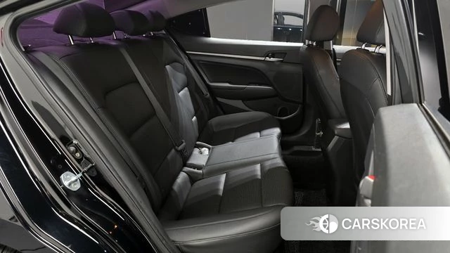 Hyundai Avante AD 2018 Черный из Кореи, фото 3