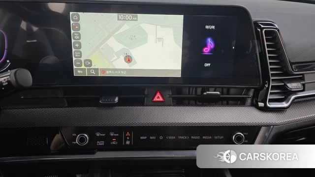 Kia Sportage 5th Generation 2022 Серебристо-серый из Кореи, фото 3