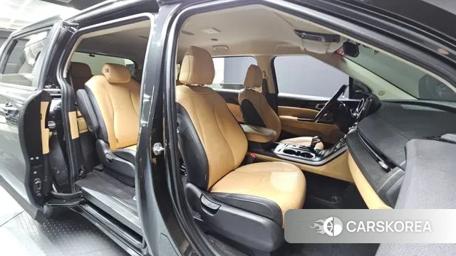 Kia Carnival 4th generation 2021 Серый из Кореи, фото 3