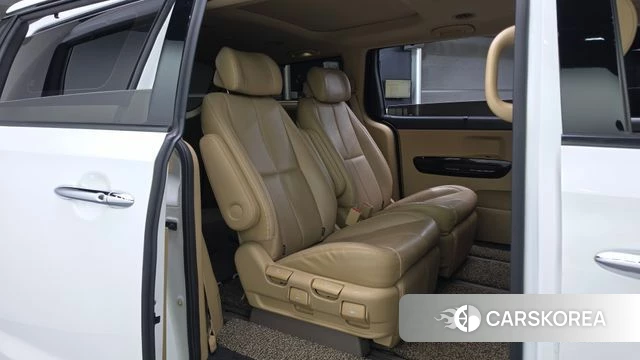 Kia The New Carnival 2018 Белый из Кореи, фото 3