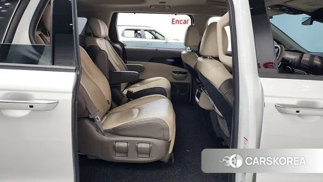Kia Carnival 4th generation 2021 Белый из Кореи, фото 3