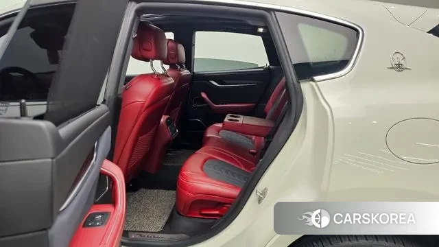 Maserati Levante 2019 Белый из Кореи, фото 3