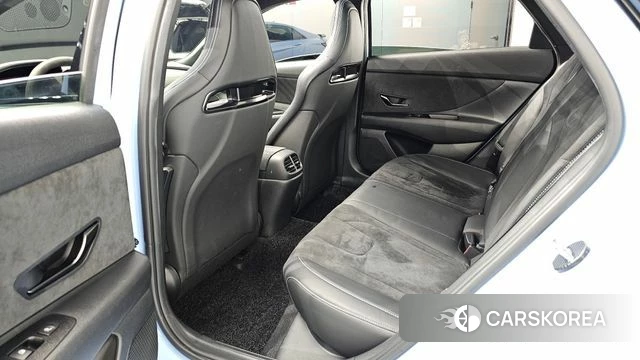 Hyundai Avante (CN7) 2022 Небесно-голубой из Кореи, фото 3