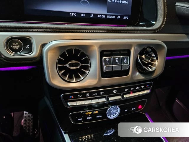 Mercedes-Benz G-Class W463b 2021 Белый из Кореи, фото 3