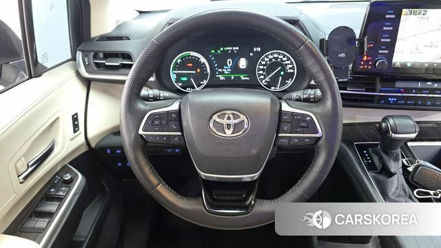 Toyota Sienna 4th Generation 2021 Белый из Кореи, фото 3