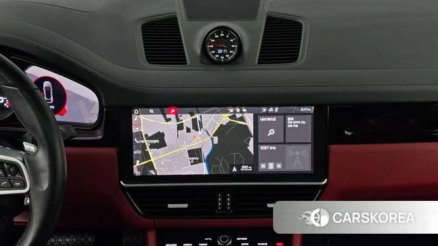 Porsche Cayenne (PO536) 2021 Серебристо-серый из Кореи, фото 3