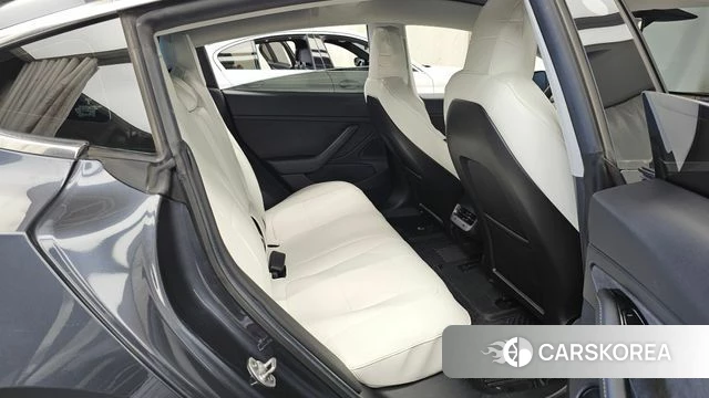 Tesla Model 3 2019 Серый из Кореи, фото 3