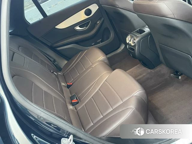 Mercedes-Benz GLC 2022 Зеленый из Китая, фото 3